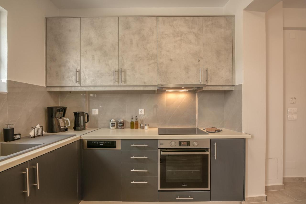 Romanza Kavros Lägenhet Paralia Kourna Exteriör bild
